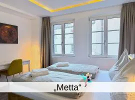 Ferienwohnung Metta - hochwertig sanierter Altbau mit Terrasse auf der Insel