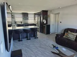 Modern Coastal Oasis 1-minute walk to Beach