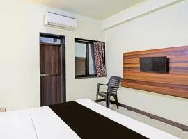 Hotel O Royal Season