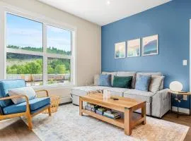 Brand New 2BR Oasis Mins to DT with AC Balcony and BBQ