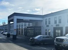 Red Roof Inn & Suites Middleborough