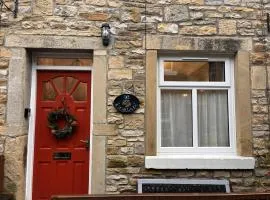 Dog-Friendly Cottage, Skipton, Thisledo Holiday Cottage