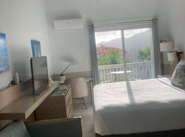 Queen Deluxe Double at Boundless Bliss Hotel, hotel di Raphune