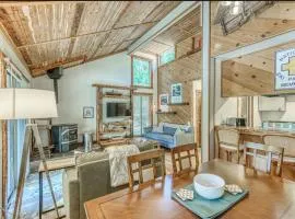 Little Ski Lodge-Across from Spa & Sauna