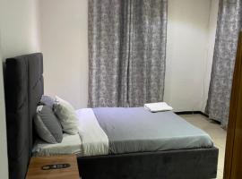 Henderson street lodge, ξενοδοχείο σε Μπλαντάιρ