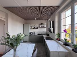 Hildegarde's Friend, hotel v destinaci Brienne-le-Château