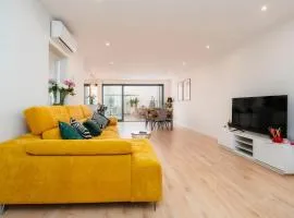 Casa De Mariposas Viola