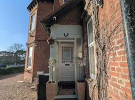 Lakeside Oxford Hotel