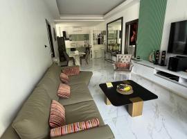 Beautiful villa between jungle, Hotel in Ban Chong Phli