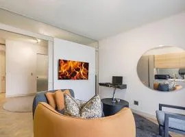 Luxury Executive Apartment At One Rosebank 1Bedroom and 1Bathroom