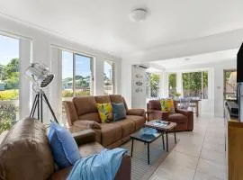 Sunny Days Villa Vincentia