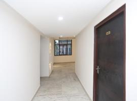 Super Hotel O Tulip Inn，位于戈勒克布尔的酒店