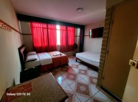 Las Estrellas Hostal, hotel v destinaci Puente Piedra