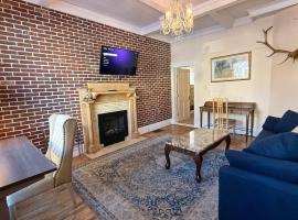 Cozy Condo In The Governor's Mansion Pets Okay, hotel in Leadville