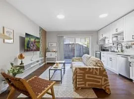 Designer Daylight Basement Near Edmonds Downtown
