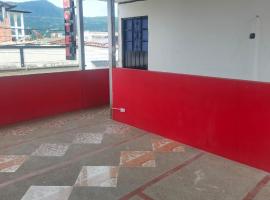 Casa Hospedaje La Esmeralda, ξενοδοχείο σε Tocaima