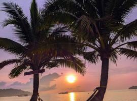 Yellow Sun Koh Rong，位于Koh Rong的青旅