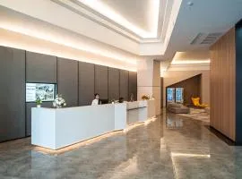lee hotel lat phrao