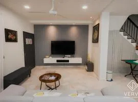 Ipoh Yistay by Verve 10 Pax 4B4B