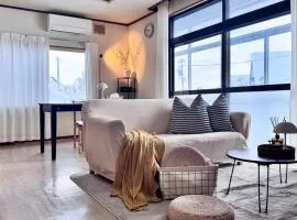 巣 The Nest - 2 min to Furano Ski resort by foot