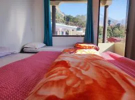 DआDआ'S Home Stay Cafe & Restaurant