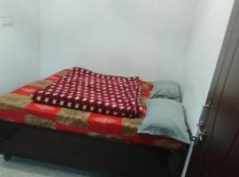 Himalaya travler Homestay、Rudraprayāgのロッジ