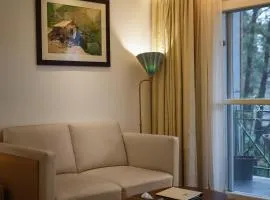 Kasauli Hills Resort