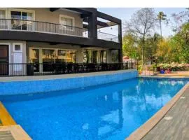 Modern Classic 2BHK Apartments in Vagator by MaxStays