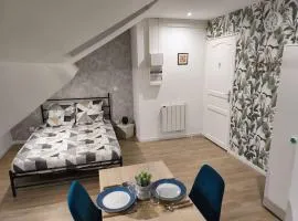 Chic Studio with Parking in Charleville-Mézières
