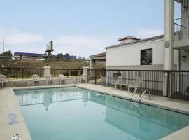 Days Inn by Wyndham Augusta Fort Eisenhower