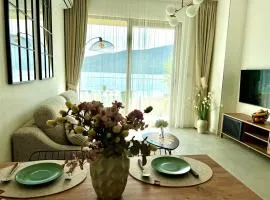 Sunny Bella Vista apartments