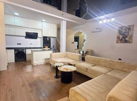 Estelle Service Apartments Limited, hotel i Ikate