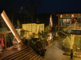 Ikalto Woods, ξενοδοχείο σε Τελάβι