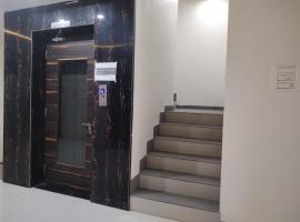 Hotel Suryadeo, hotel cerca de Aeropuerto de Jabalpur - JLR, Jabalpur