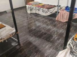 Cpdretreathostel, hotel v destinaci Arambol