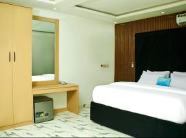 Funfoyer Hotels, hotel v destinaci Agboju