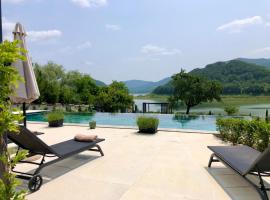 Drive Point (Adventure Lake Resort), hotel in Asparukhovo