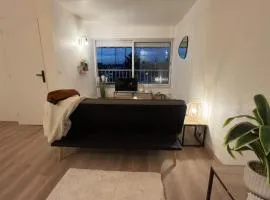 Studio cosy au bord du port à proximité de tout commerce