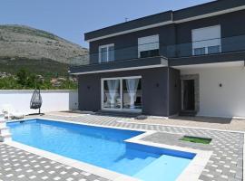 Vila Lux Mia, Trebinje, Hotel in Trebinje