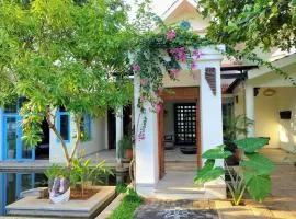 Isai Karai Bungalow - A CGH Earth Saha Experience