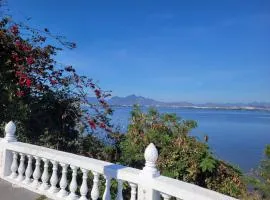 Micro casa agradável RJ- Ela é privada e com boa localização