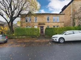 Apartment near Glasgow Airport