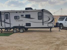 مخيم السراي الشتوي, hotel in ‘Ibrī