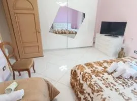 PERLA VERDE Rooms and parking