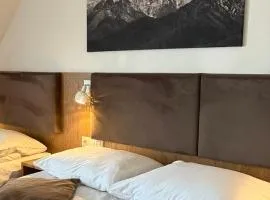 ZAJAZD BIAŁCZAŃSKI Dom Wypoczynkowy Restauracja