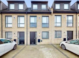 Kilby close, Hotel in Edgware