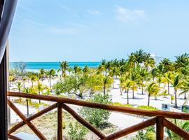 Atenea Holbox, &xi;&epsilon;&nu;&omicron;&delta;&omicron;&chi;&epsilon;ί&omicron; &mu;&epsilon; &pi;ά&rho;&kappa;&iota;&nu;&gamma;&kappa; &sigma;&epsilon; Holbox Island