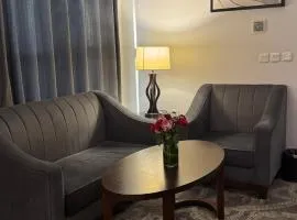 Laten Suites Al Salim Plaza