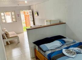 Kitnet a 150m da praia，位于里奥格兰德的酒店