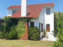 Casa a metros de la playa